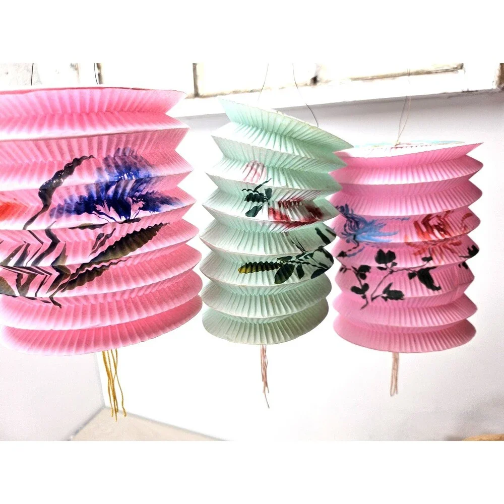 Antique Lot of 13 Asian Paper Lanterns Hanging Accordion Style Party